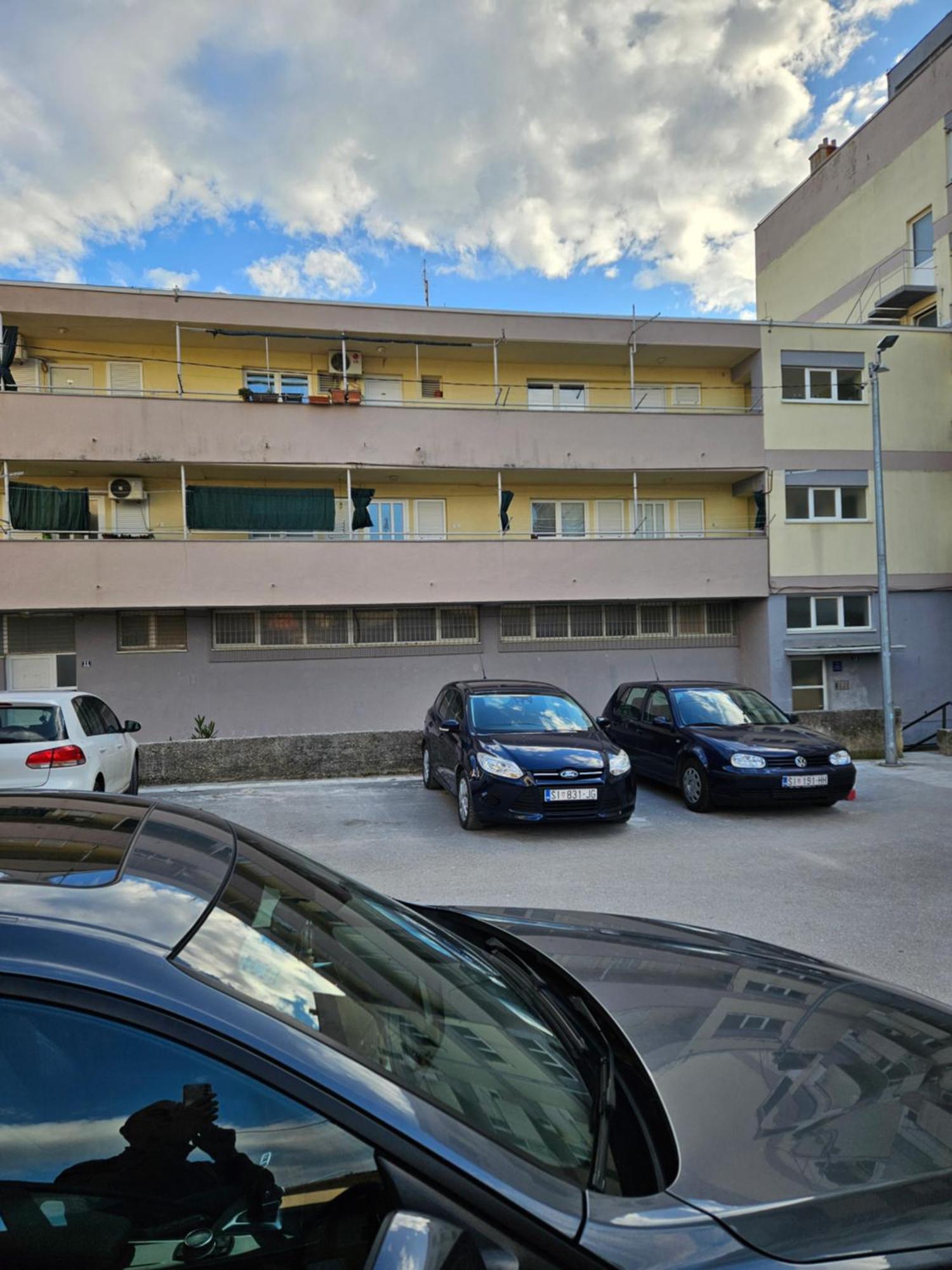 Apartman Noa Книн Экстерьер фото